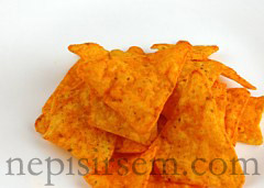 200 kalori of Doritos