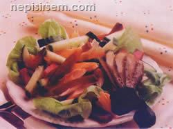 Füme Alabalık ve Pancar Salatası (4 Kişilik)